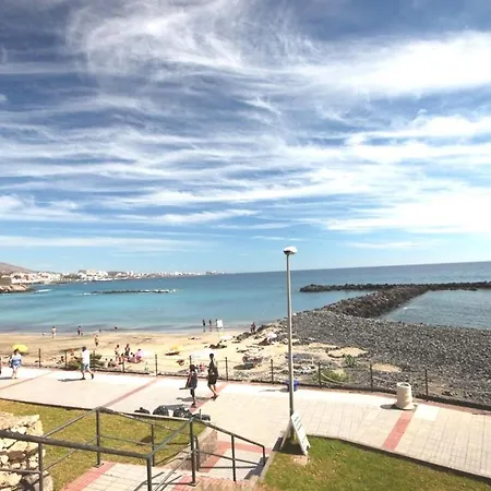 Luxury In Beachfront Complex In El Duque Area, شقة *