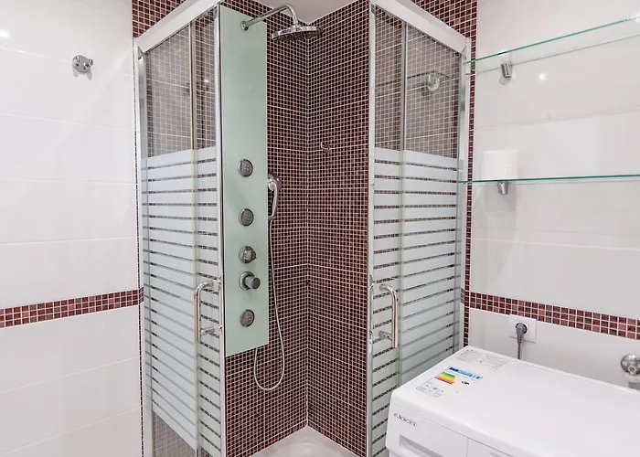 Luxury In Beachfront Complex In El Duque Area, Costa Adeje (Tenerife)